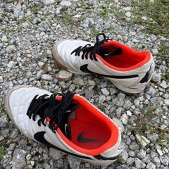 ナイキ フットサルシューズの画像