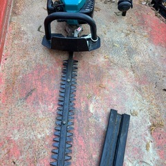 Makita EH450 芝刈り機 ガソリンエンジンの画像