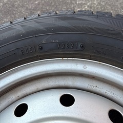 スタッドレスタイヤの画像