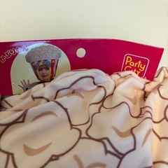 ポップコーン、食パンかぶりものの画像