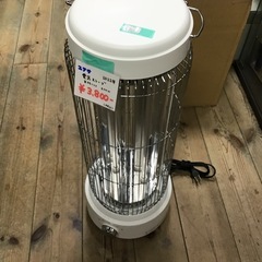 ユアサ　電気ストーブ　2022年製　首振り付き　800w   中古品の画像