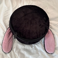 ナナナサプライズ収納ケース（ドールは付属しません）黒うさぎの画像