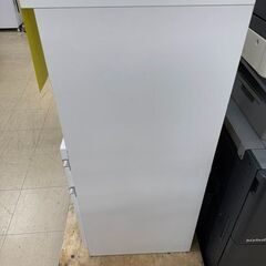 J3212【リユースのサカイ柏店】　レンジ台　ホワイト　　クリーニング済みの画像