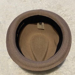 【美品】ベージュ色ハットの画像