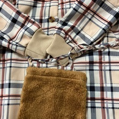 未使用品　女の子　裏フリースチェックコート　サイズ100の画像