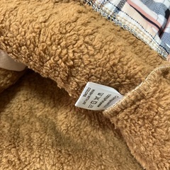 未使用品　女の子　裏フリースチェックコート　サイズ100の画像