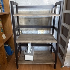 木目調ラックの画像