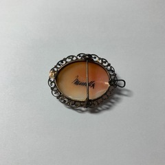 外国製カメオブローチの画像