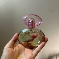 フェラガモ　インカント香水の画像