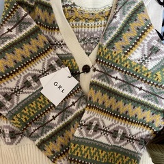 GRL 冬物　レディーストップス　新品未使用品の画像
