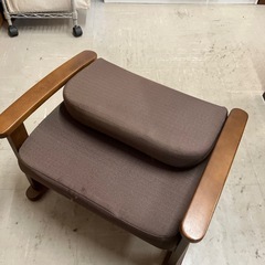 O 2511-372やすらぎ家具　チェアー　キズ汚れ有りの画像