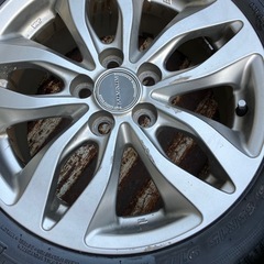 プリウススタッドレスタイヤ 195/65 15インチ　アルミホイール付　旧型プリウス　の画像