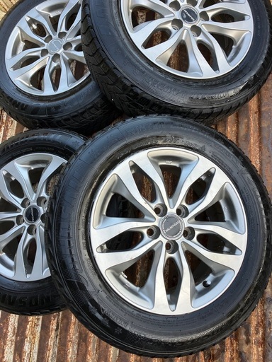 プリウス スタッドレス　タイヤ 195/65 15インチ　アルミホイール付　旧型プリウス