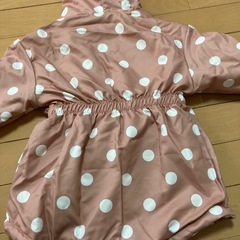 未使用品　女の子　ピンクベージュ裏フリースアウター　サイズ100の画像