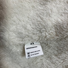 未使用品　女の子　ピンクベージュ裏フリースアウター　サイズ100の画像