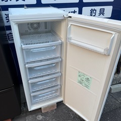 2013年製　三菱　121L MF-U12T-W冷凍庫　動作確認済み　の画像