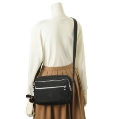 KIPLING キプリング ショルダーバッグの画像