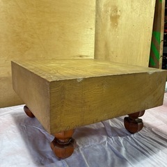 囲碁盤　碁盤 中古品 足つき　碁石なし 盤のみ ボードゲーム 囲碁 の画像