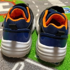 西松屋　男の子　靴　16cmの画像