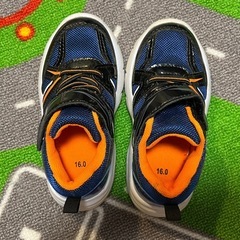 西松屋　男の子　靴　16cmの画像