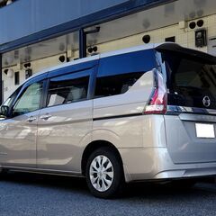 車検満タン セレナハイブリッド エマージェンシーブレーキ ナビ フルセグTV Bluetooth フリップダウンモニター アラウンドビューモニター 両側パワスラ インテリキー LEDライト ETCの画像