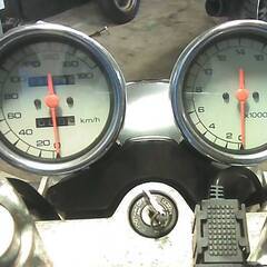 SUZUKI バンディット400 黒 車検残R8/2月 エンジン始動動画 名変で乗れます 半額配送キャンペーン 現状渡し諸経費￥0- P-Yardの画像