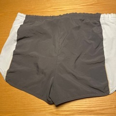 NIKE ランニングパンツ　レディースの画像