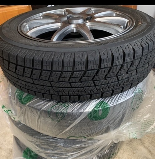 ダイハツタフト専用ホイール付きスタッドレスタイヤ