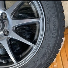 ダイハツタフト専用ホイール付きスタッドレスタイヤ の画像