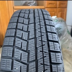 ダイハツタフト専用ホイール付きスタッドレスタイヤ の画像