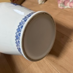 花瓶　風景画
の画像