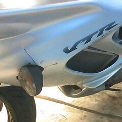 HONDA VTR1000F 銀 車検残R8/2月 エンジン始動動画 名変で乗れます 半額配送キャンペーン 現状渡し諸経費￥0- 横浜 P-Yardの画像