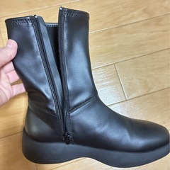 UNIQLO:C ストレッチショートブーツの画像