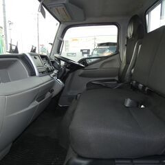 H28 キャンター2トン　オートマ　平ボディ　251120の画像