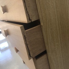 木製タンスの画像