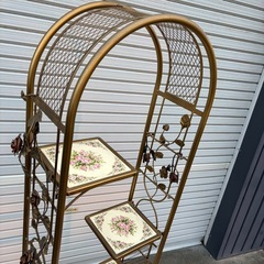 アンティーク　ラック　花柄　アイアン　ローズ　園芸ラック　ヴィンテージ　シェルフの画像