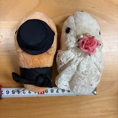 カピバラさん結婚式ぬいぐるみとリングピローのセットの画像