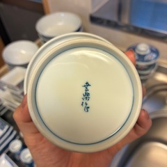 花柄食器セットの画像