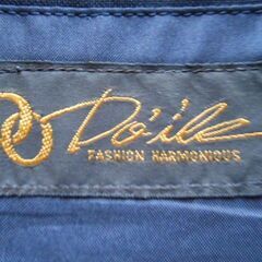 中古　スーツ　濃紺　目立たないストライプ　薄手　Ａ４　の画像