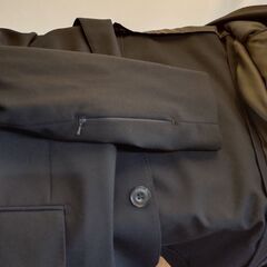 ビジネスジャケット（ネイビー）の画像