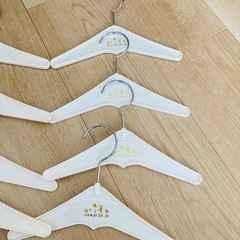 未使用　８点　セット　犬用　犬　ハンガー　ホワイト　pr24 S 小型犬　ペットの画像