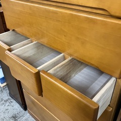 O2511-374 ニトリ 6段チェスト 木目 中古の画像