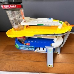 トミカ　山登りドライブ、高速道路、トミカビルの画像