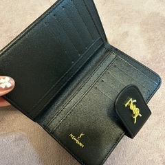 【新品未使用】イヴ・サンローラン　財布の画像