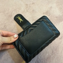 【新品未使用】イヴ・サンローラン　財布の画像