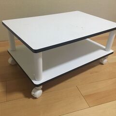 【キャスター付き】テレビ台　ホワイト　の画像