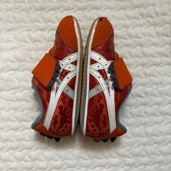 16センチ アシックス 恐竜 オレンジ キッズシューズ スニーカーの画像