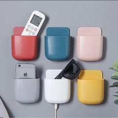 壁掛けリモコンラックの画像