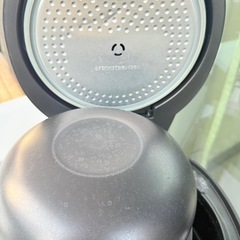 アイリスオーヤマ 炊飯器 ５合の画像