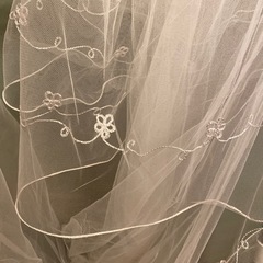ブライダル・柄入りロングベールの画像